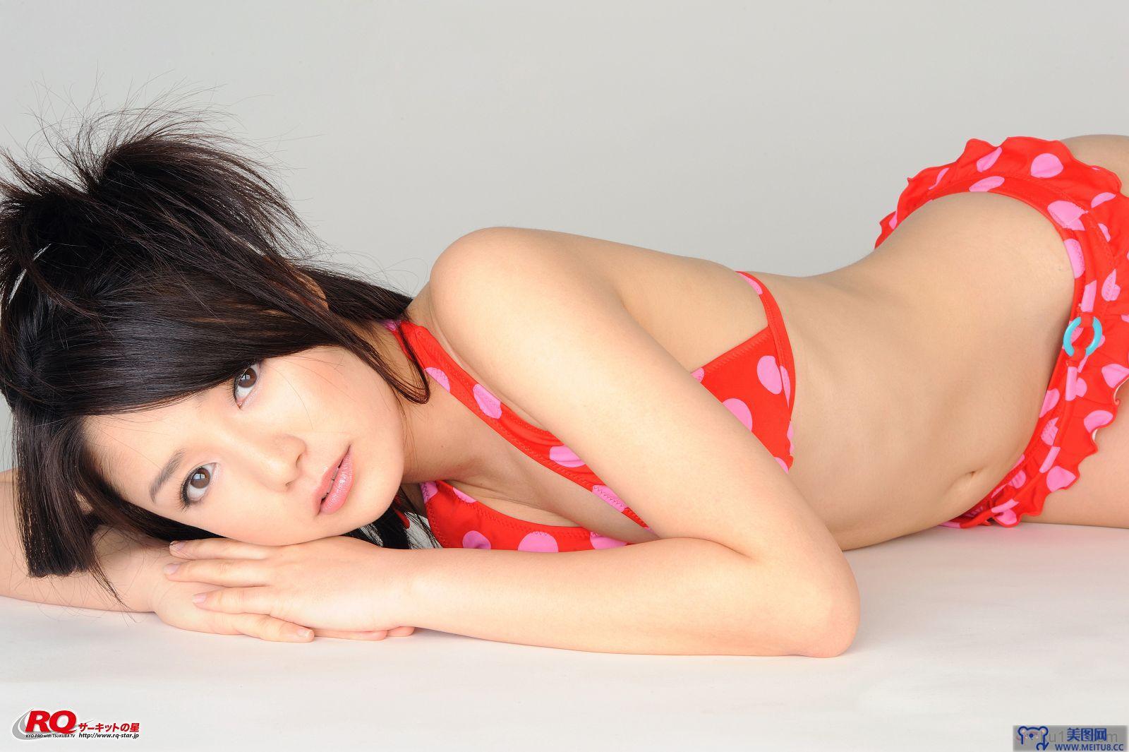 [RQ-STAR美女] NO.0105 Hitomi Furusaki 古崎瞳 Swim Suits – Red