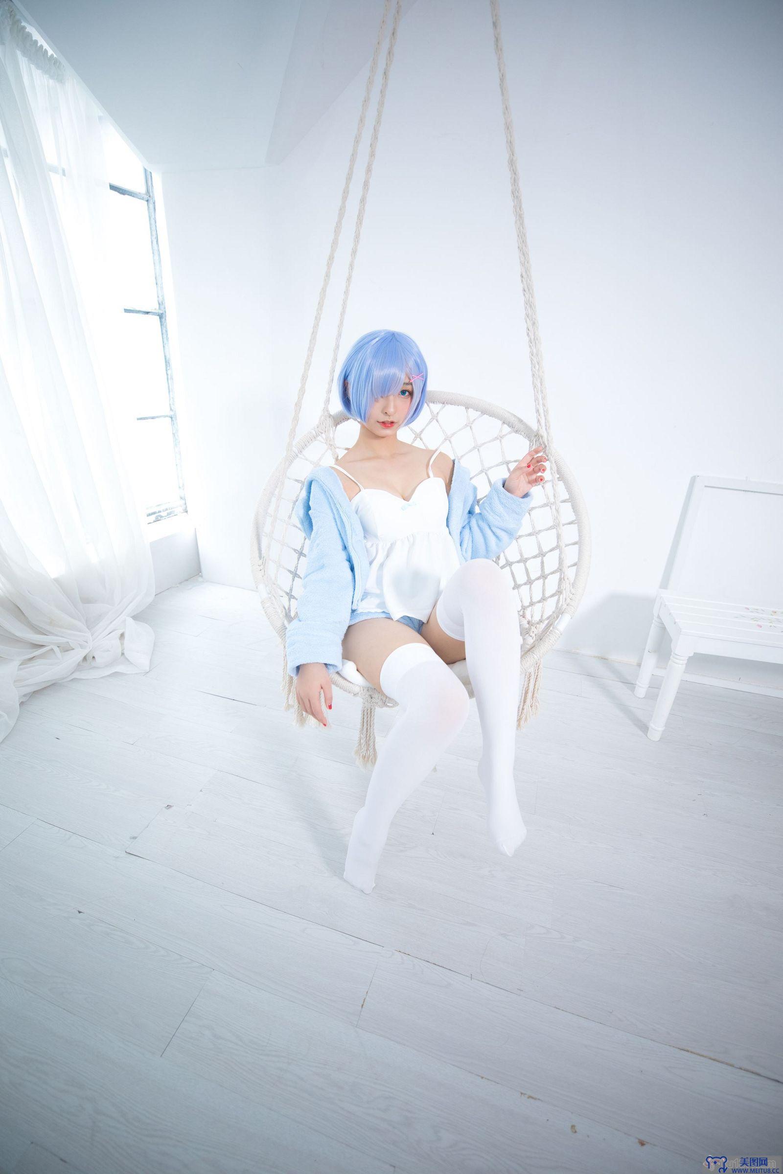 神楽坂真冬 - Re_Zero kara Hajimeru Isekai Seikatsu-rem