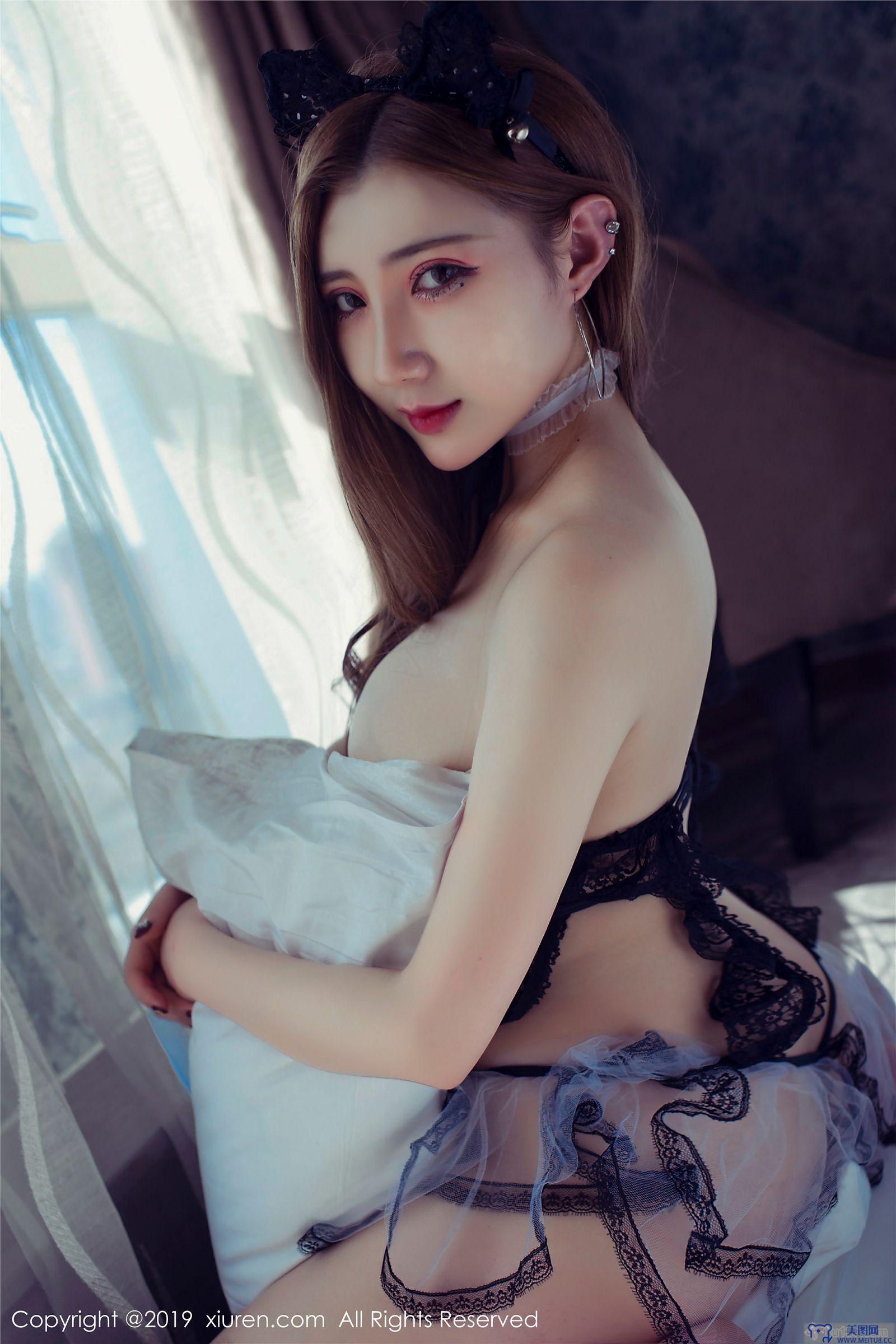 [秀人XIUREN] 2019.09.23 NO.1692 浑_圆饱满御姐一枚 婉倩