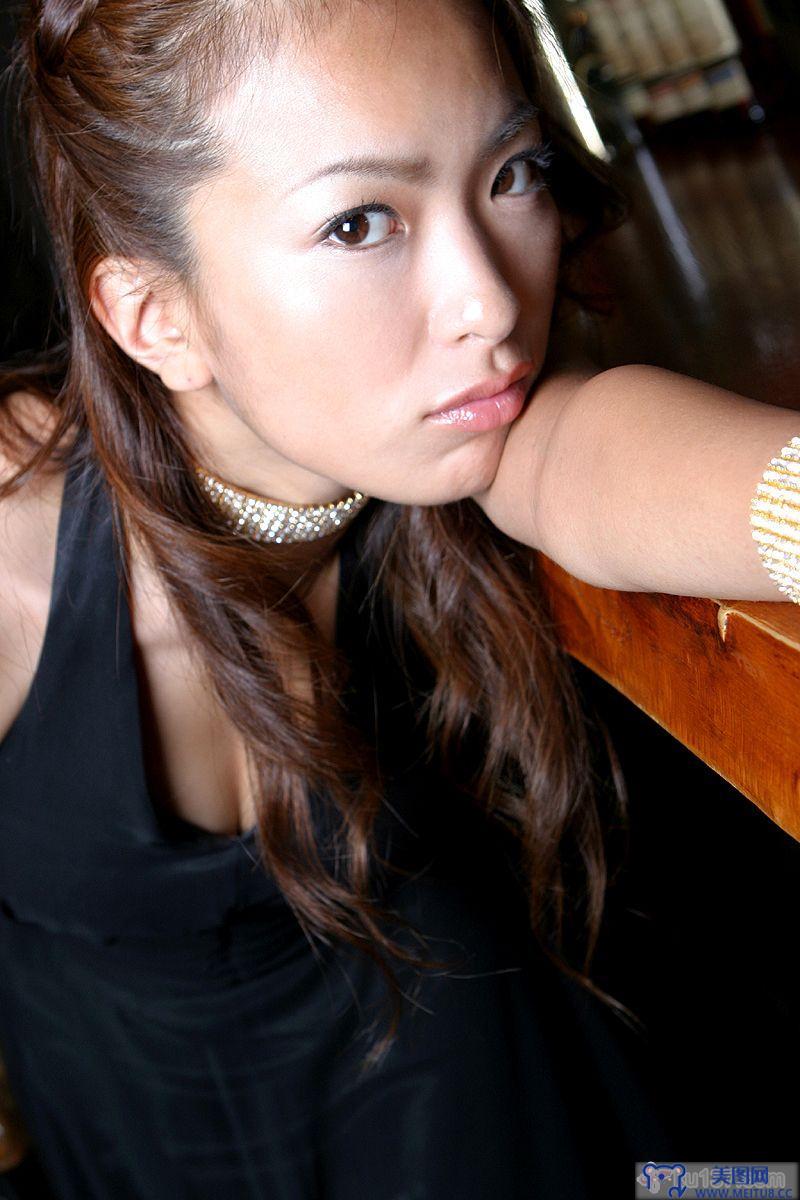 [For-side套图] 2006.11.02 Miwa Oshiro 大城美和 A Day Off