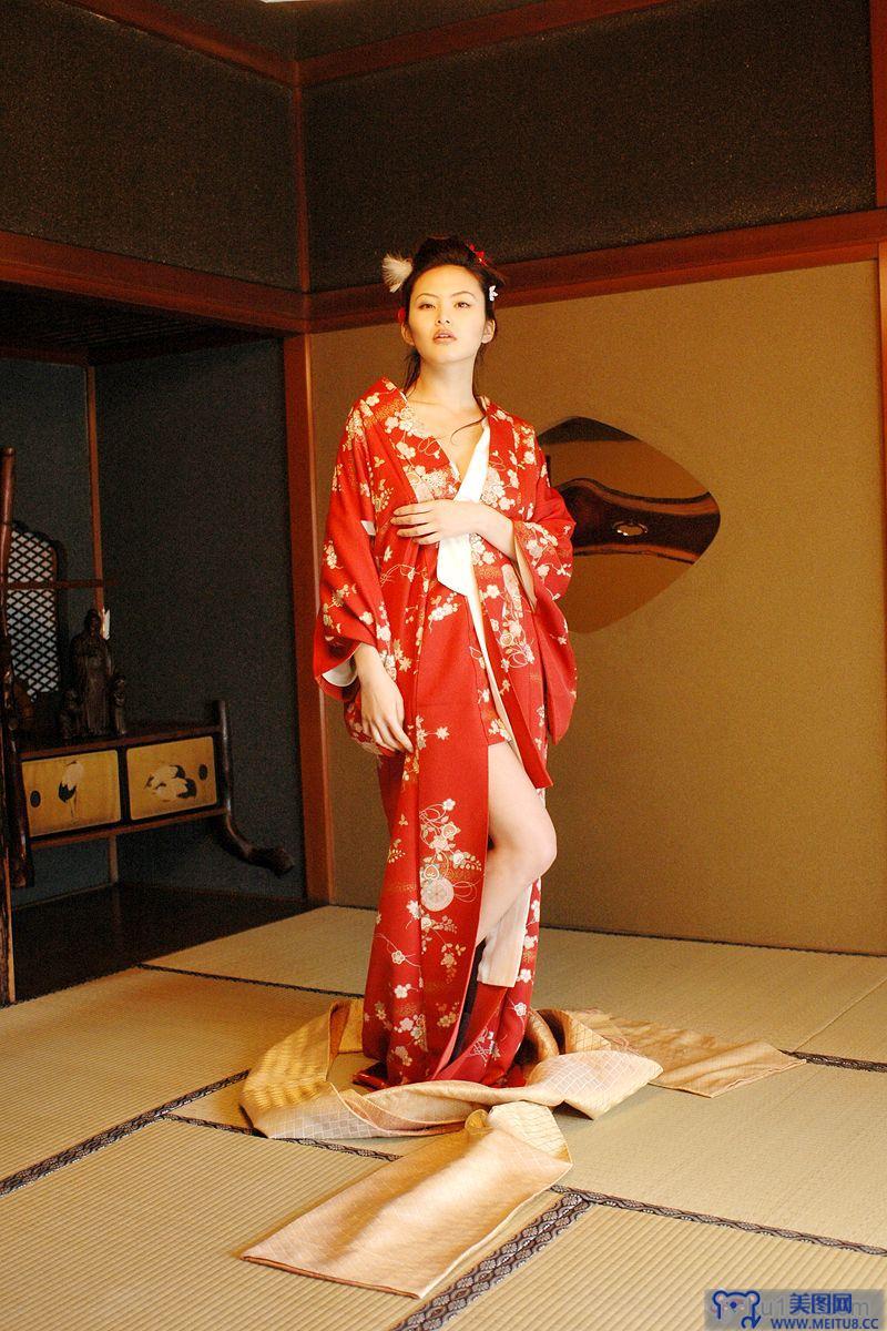 [For-side套图] 2006.12.08 Manami Morooka 諸岡愛美 艶 ～glossy～