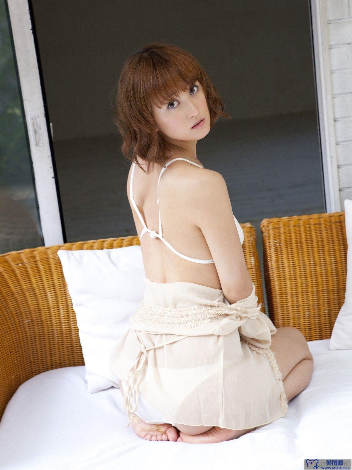 [Sabra美女写真] 2011.02.24 小松彩夏 各种姿势最全写真