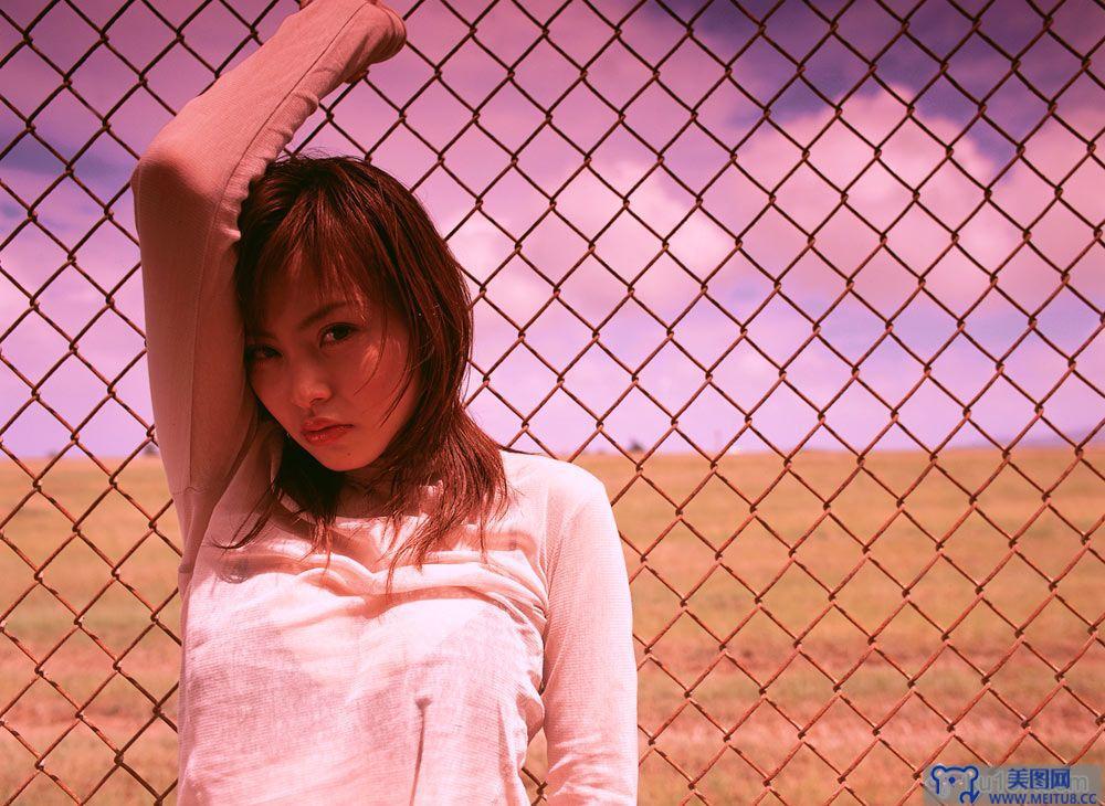 [image.tv美女写真]2004.05.21 Manami Morooka 諸岡愛美 Brand-new Girl