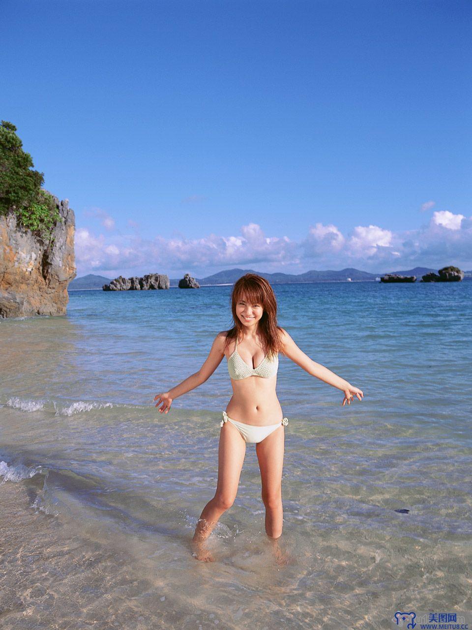 [image.tv美女写真]2004.10.29 Azusa Yamamoto 山本梓 Cat Jump!