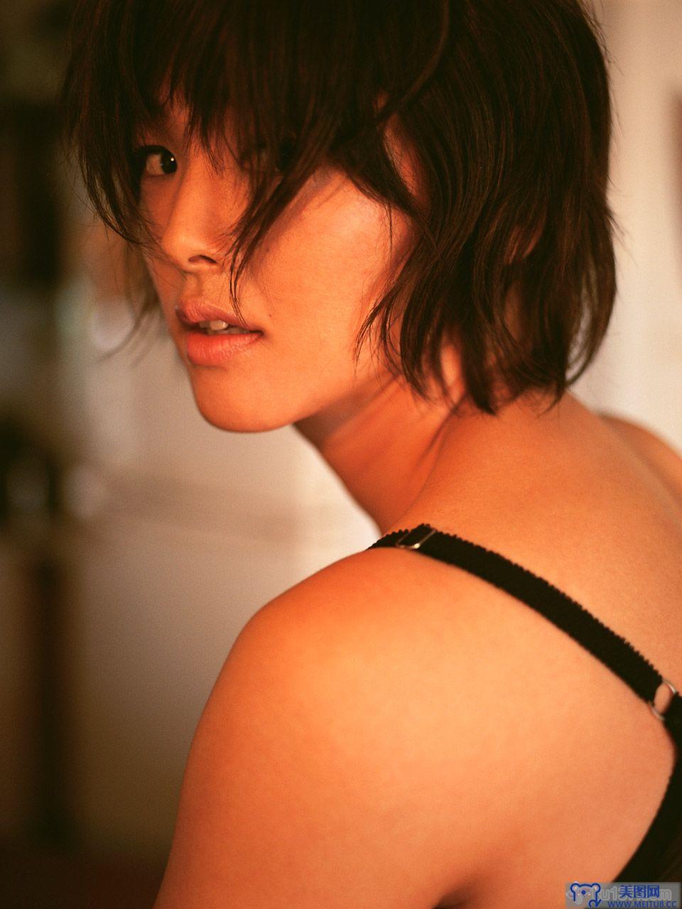 [image.tv美女写真]2005.02.11 Asuka Kurosawa 鼪gあすか Black Perfume