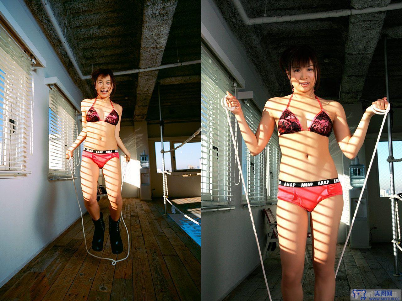 [image.tv美女写真]2006.02.10 Yuzuki Aikawa 愛川ゆず季 & Natsume Sano 佐野夏芽 Bomber Fight!