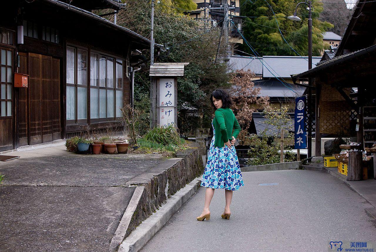 [image.tv美女写真]2009.05.15 Sawa Suzuki 鈴木砂羽 Back Brush