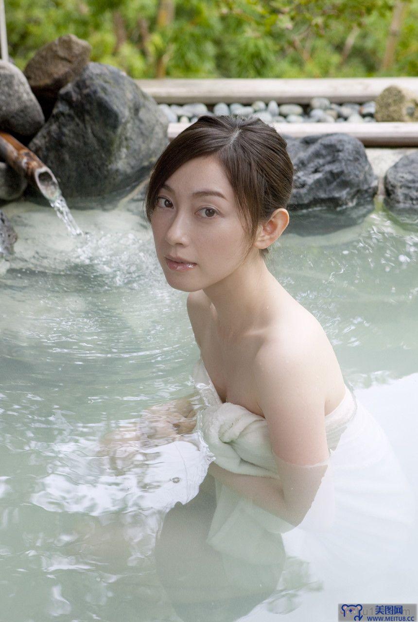 [image.tv美女写真]2009.11.01 Megumi Kobashi 小橋めぐみ 粉雪