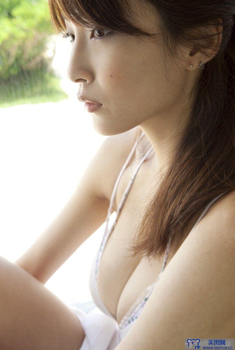 [image.tv美女写真]2010.08 Asana Mamoru 護あさな Vast Bust!! 後編