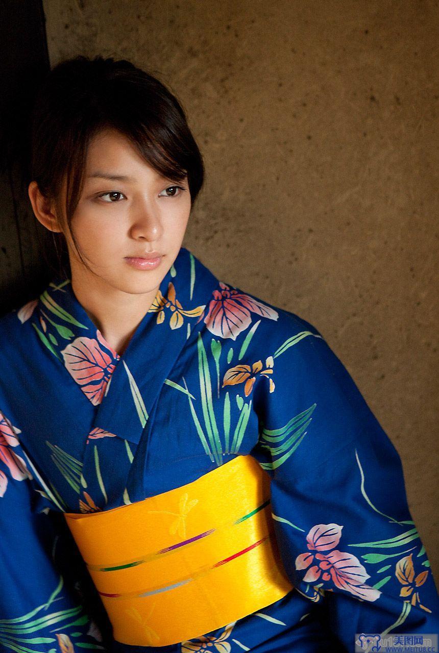 [image.tv美女写真]2010.10 Emi Takei 武井咲 Stay Gold