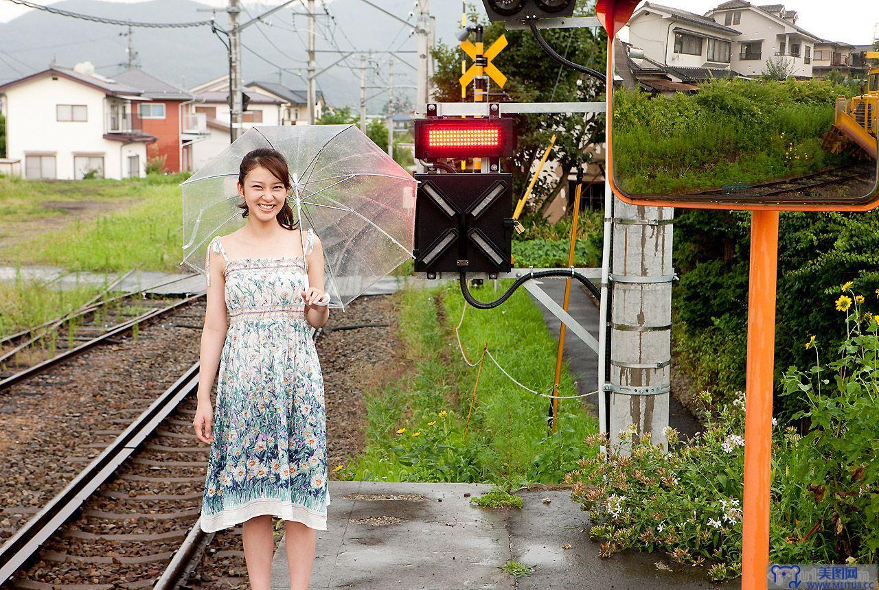 [image.tv美女写真]2010.10 Emi Takei 武井咲 Stay Gold