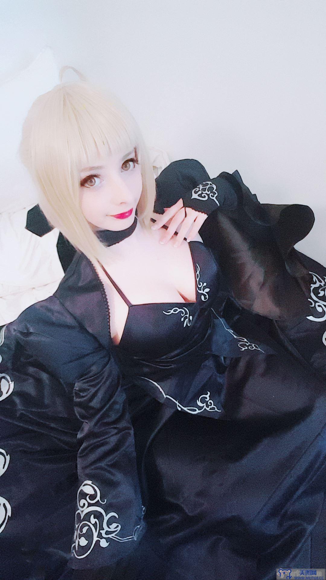 Mikomi Hokina - Saber Alter (Fate Grand Order)