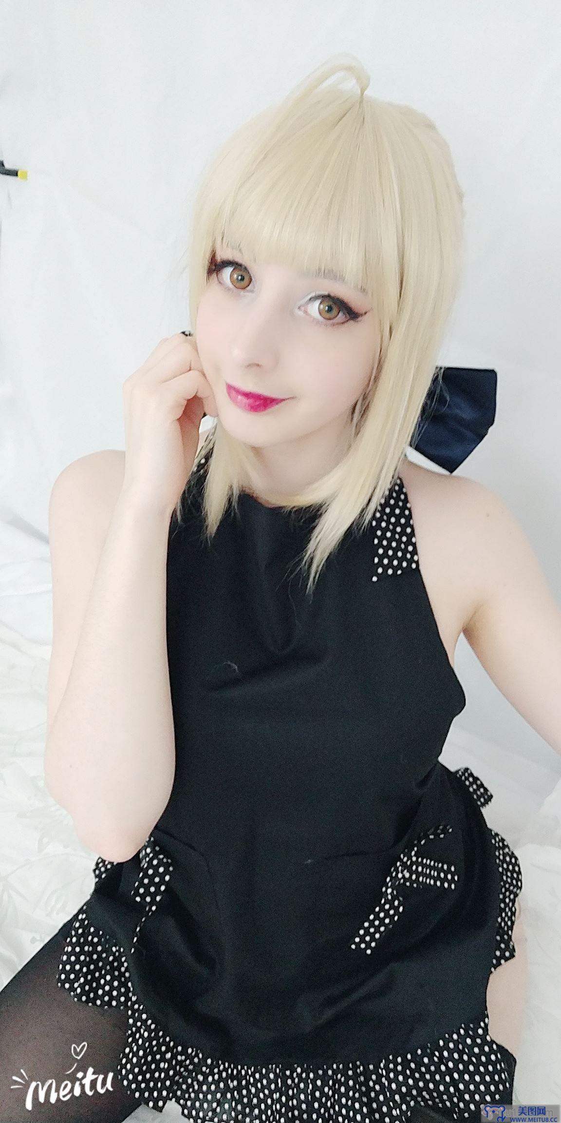 Mikomi Hokina - Saber Alter Apron (Fate Grand Order)