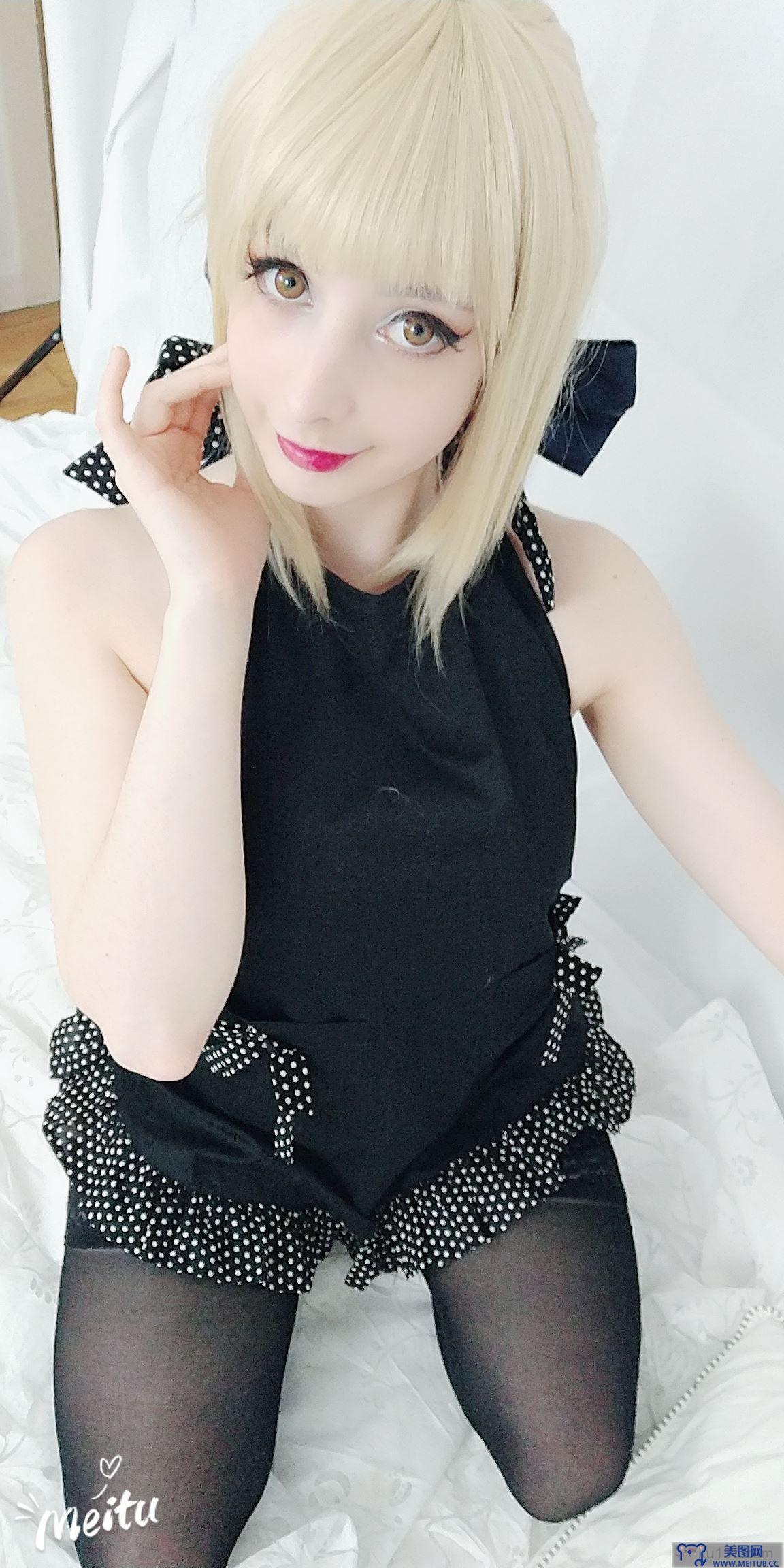 Mikomi Hokina - Saber Alter Apron (Fate Grand Order)