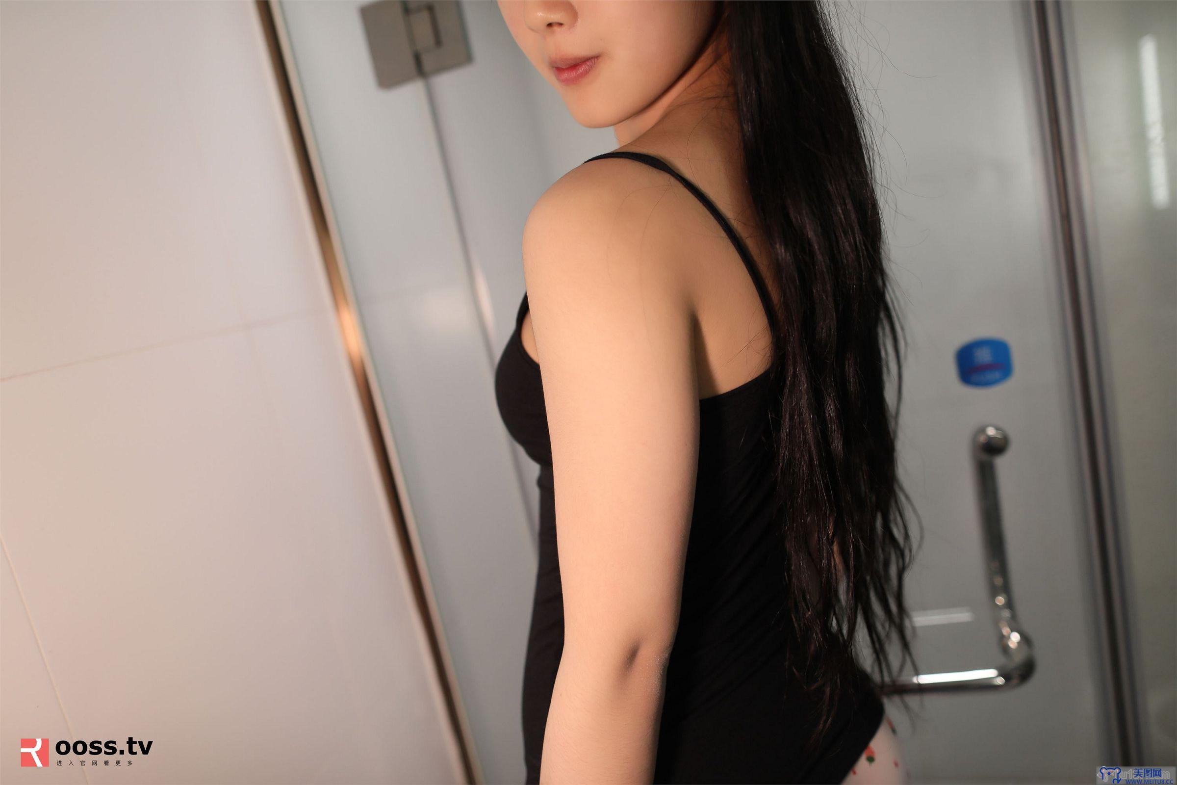 [ROSI美女图]2019.04.02 NO.2673