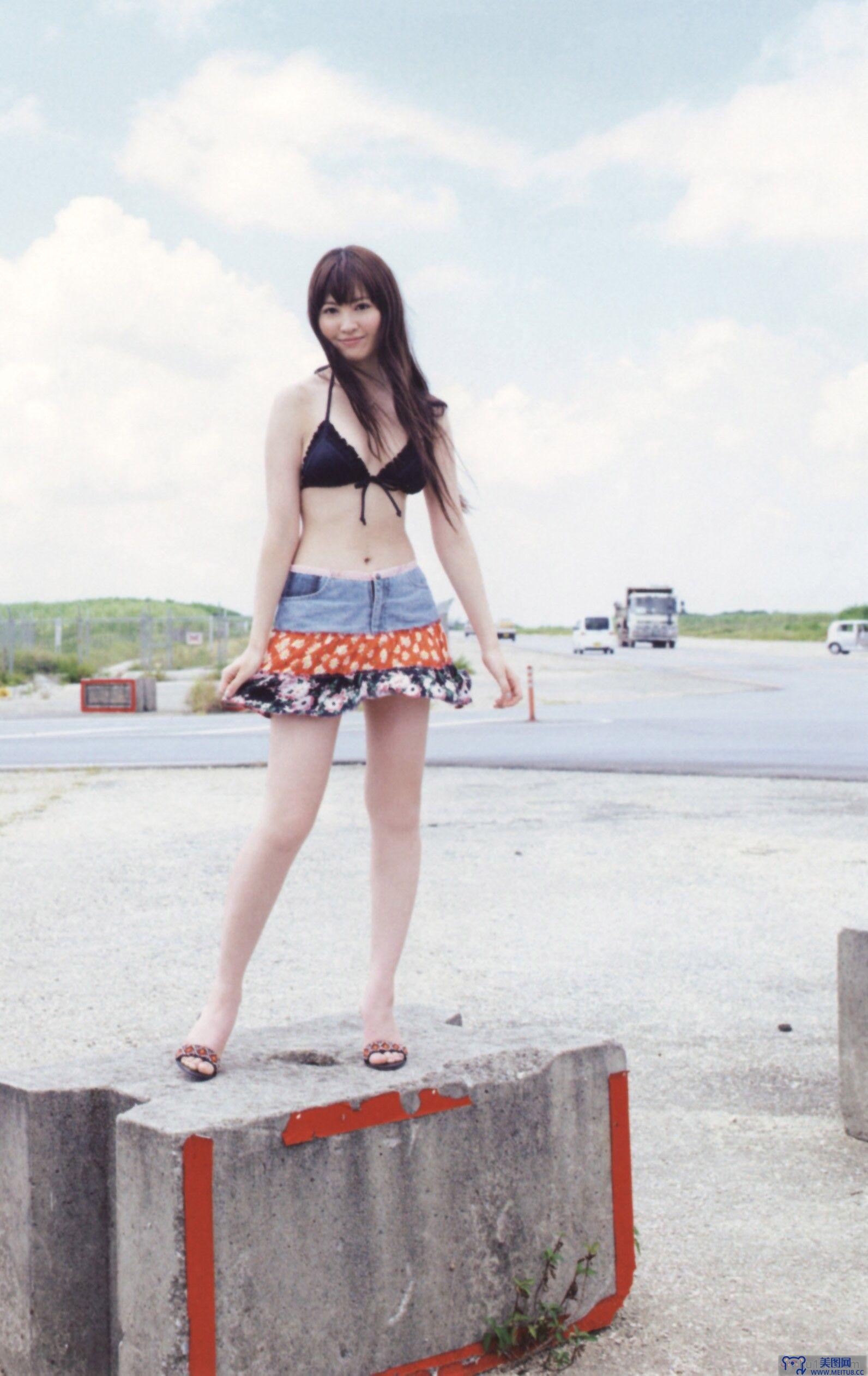 [唯美写真] 2013.08.18 小嶋阳菜 Haruna Kojima《First Photobook》