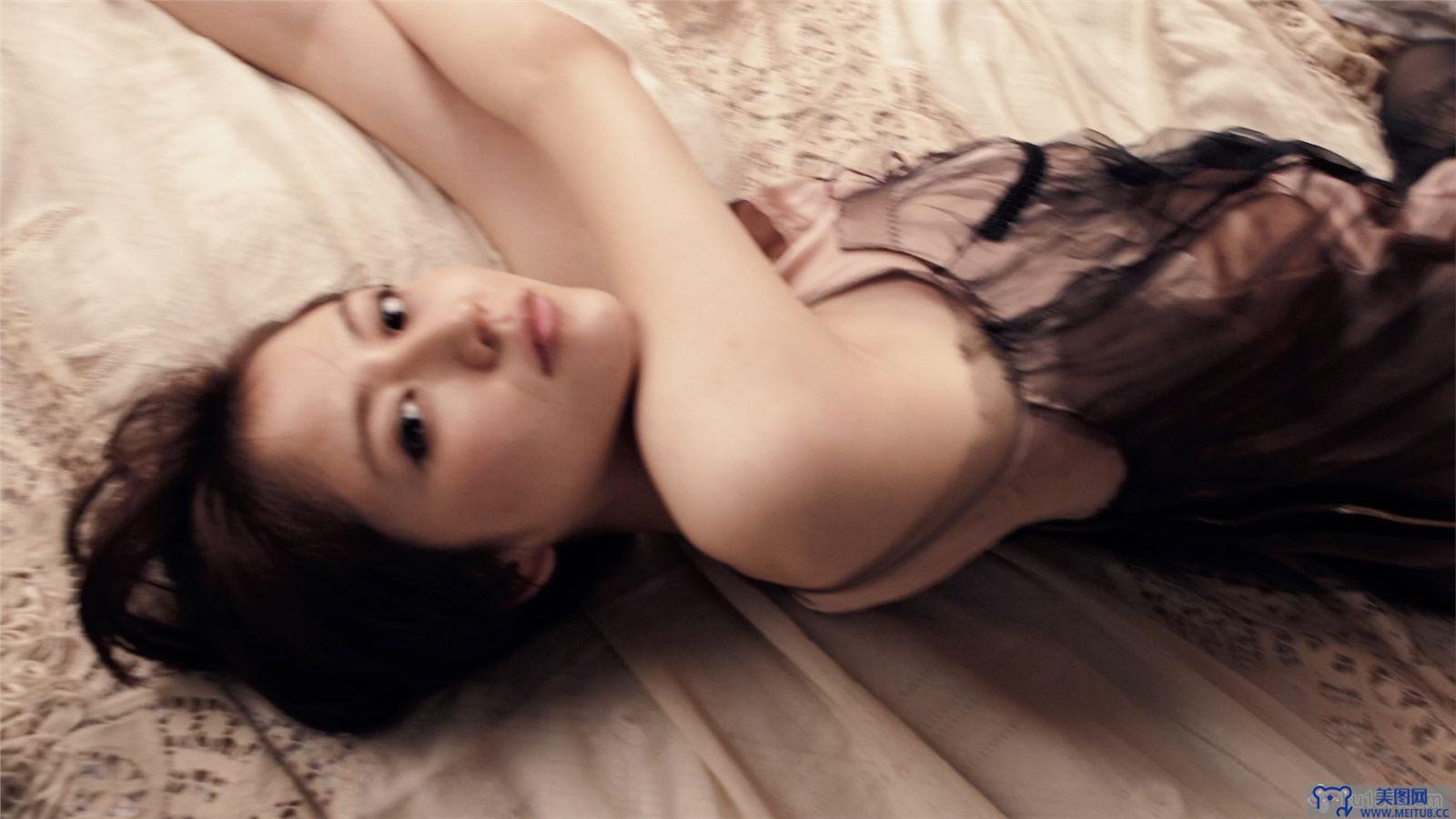 [唯美写真] 2013.09.02 长泽雅美 Masami Nagasawa《IQUEEN》