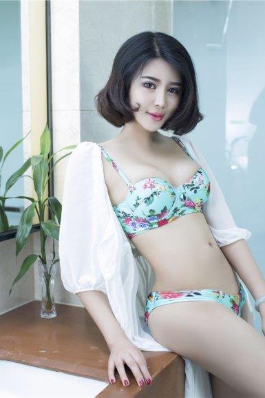 [Ugirls尤果写真] 2015.02.04 U065 游子熙