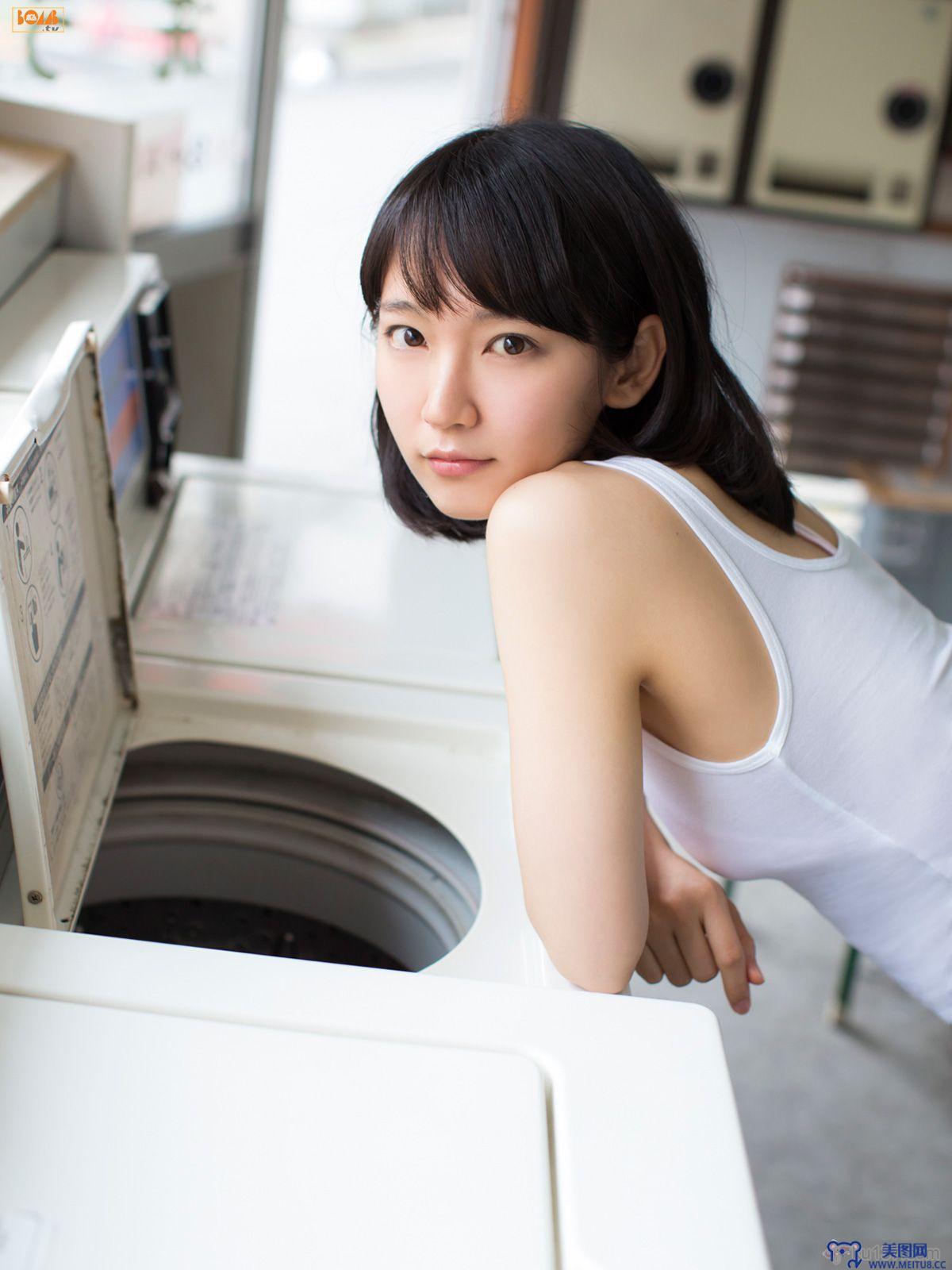 [Bomb.tv套图] GRAVURE Channel 2015年06月号 Riho Yoshioka 吉岡里帆