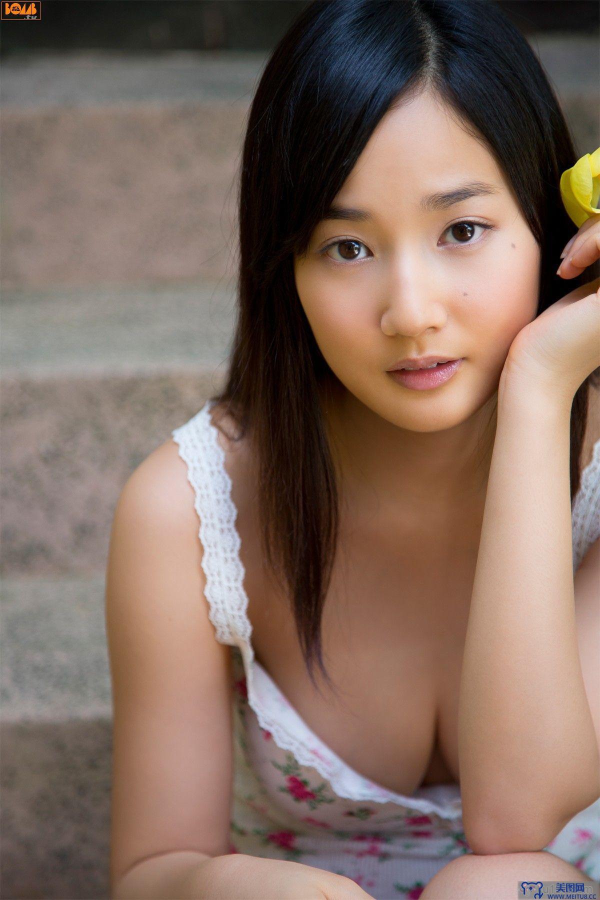 [Bomb.tv套图] Kaho Takashima 高嶋香帆 2012年10月号 日本性感美女