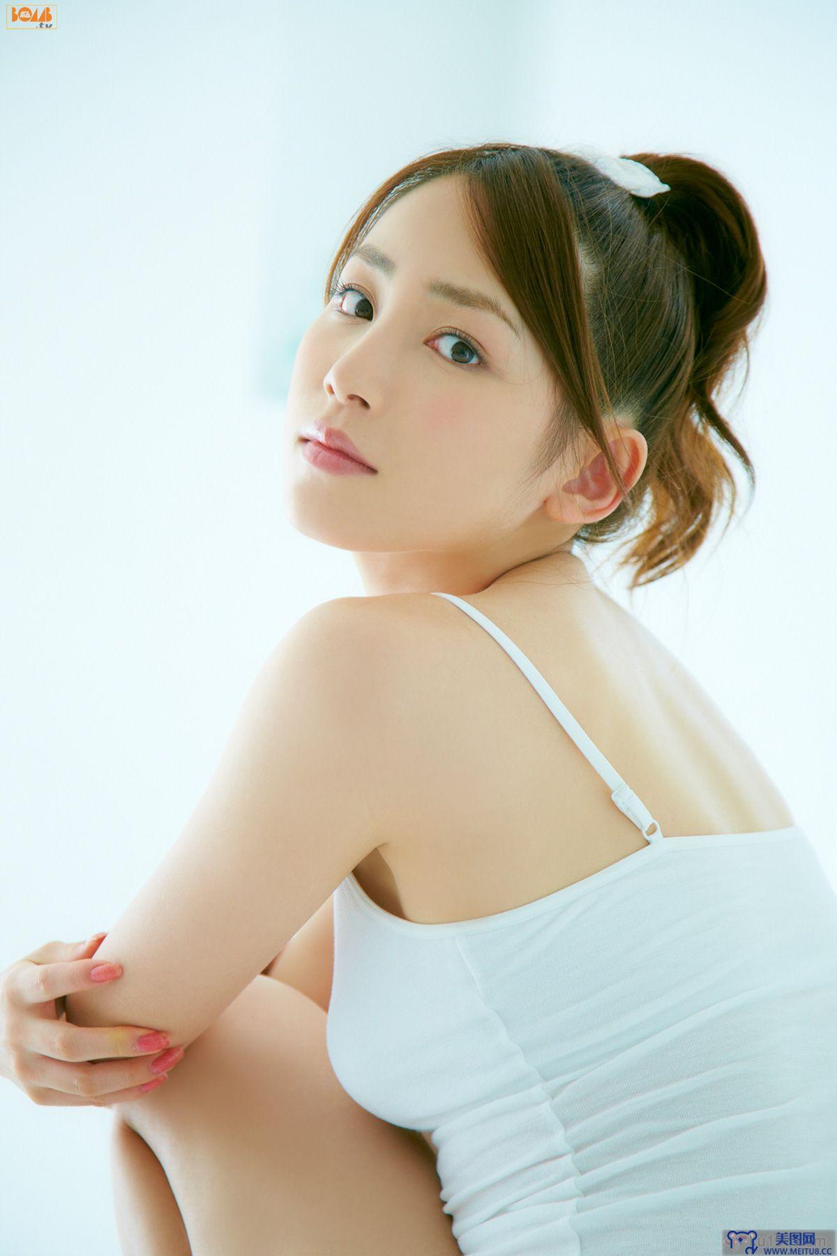 [Bomb.tv套图] You Kikkawa 吉川 友 2012年10月号 日本性感美女