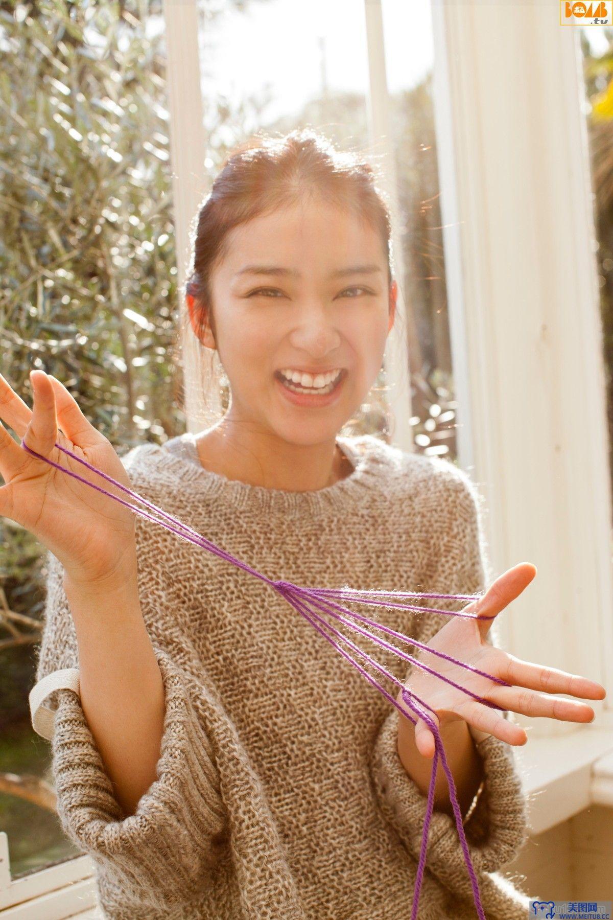 [Bomb.tv套图] 武井咲 2012年02月號 Emi Takei 日本性感美女