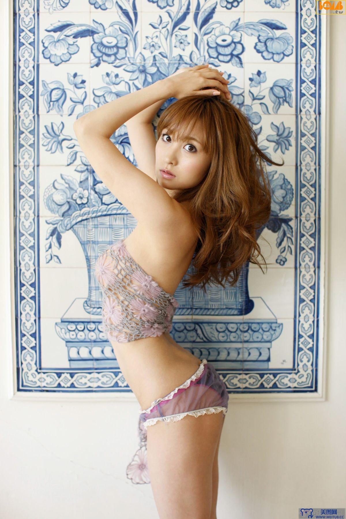 [Bomb.tv套图] 2011.12 Aya Kiguchi 木口亜矢 GRAVURE Channel