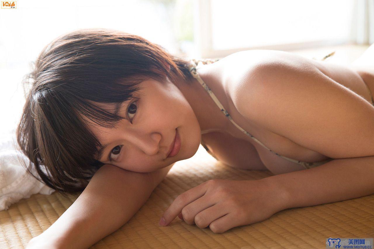 [Bomb.tv套图] 2014年10月号GRAVURE Channel Riho Yoshioka 吉岡里帆