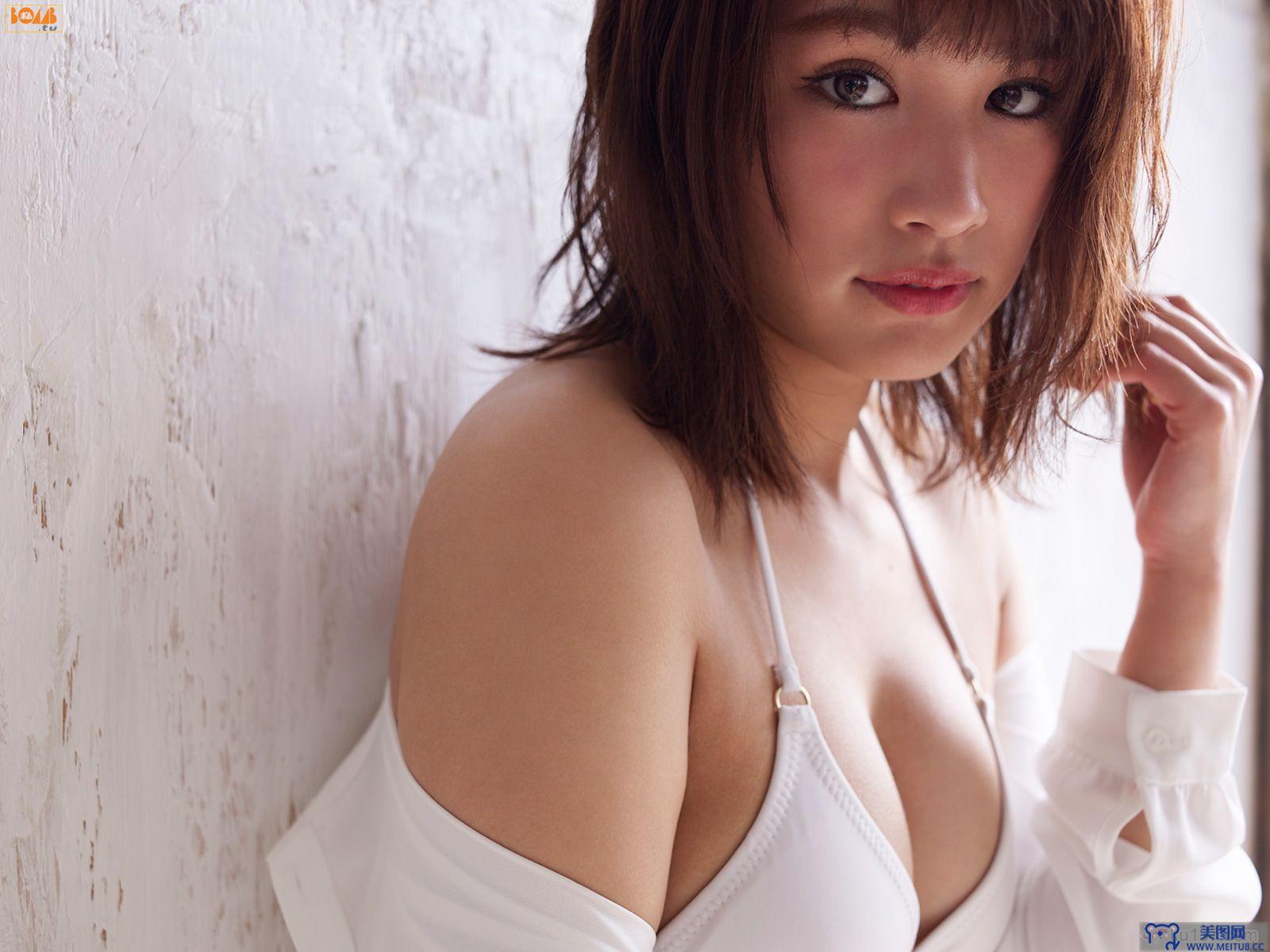 [Bomb.tv套图] 2016年05月号 GRAVURE Channel Ikumi Hisamatsu 久松郁実