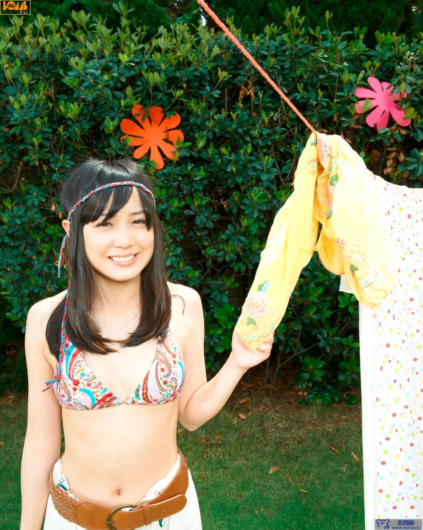 [Bomb.tv套图] [07.01] GRAVURE Channel 2012.07 日本美女图片