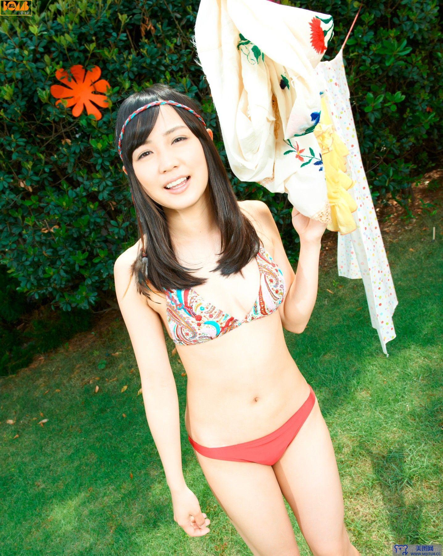 [Bomb.tv套图] [07.01] GRAVURE Channel 2012.07 日本美女图片