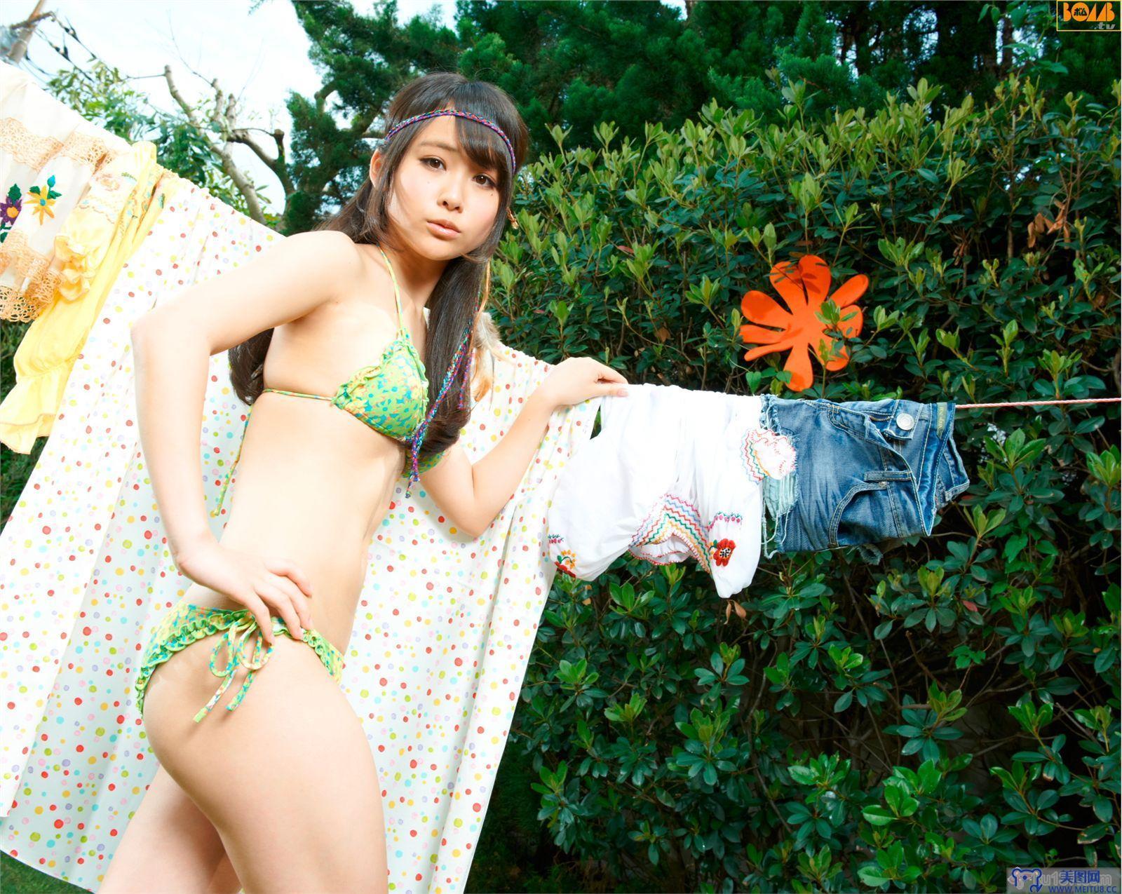 [Bomb.tv套图] [07.01] GRAVURE Channel 2012.07 日本美女图片