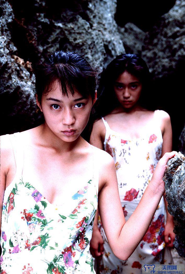 [NS Eyes写真套图]1999.07.20 SF-No.016 Natsu Itou(伊藤なつ) Kana Itou(伊藤かな)-UNDERAGE!