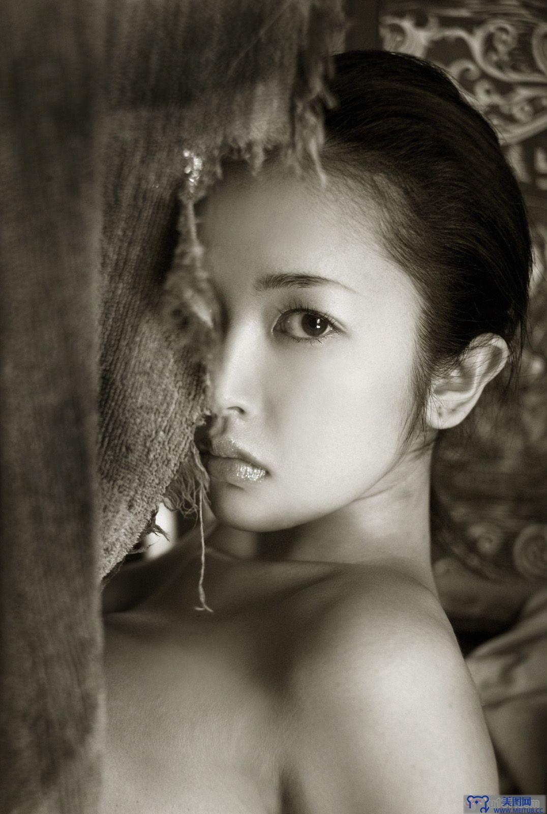 [NS Eyes写真套图]2002.09.27 SF-No.182 Minori Kousaki(紅咲美乃里)