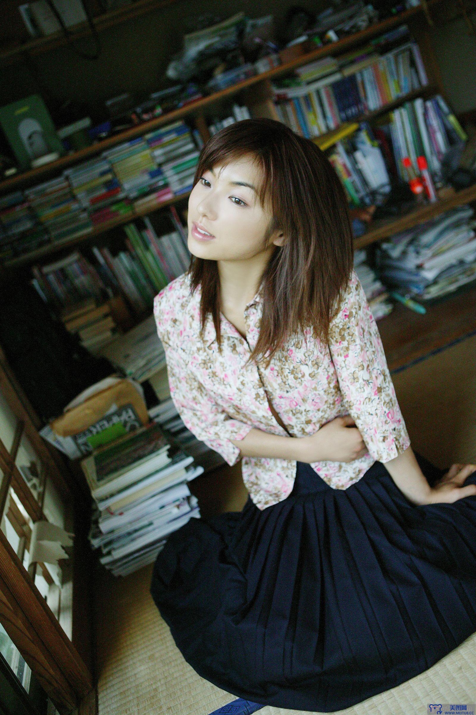 [NS Eyes写真套图]2007.03.04 SF-No.412 Rina Uchiyama(内山理名)