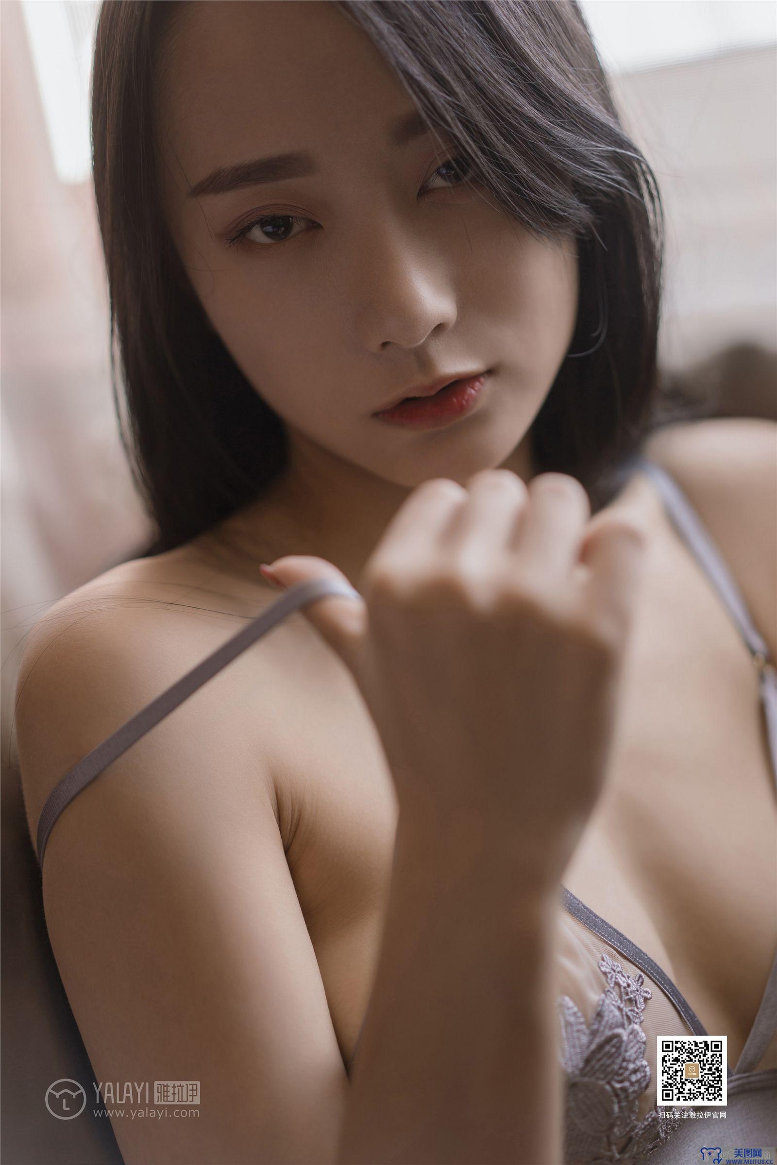 [YALAYI雅拉伊] 2019.08.15 Vol.0360 何嘉颖 可爱女_人