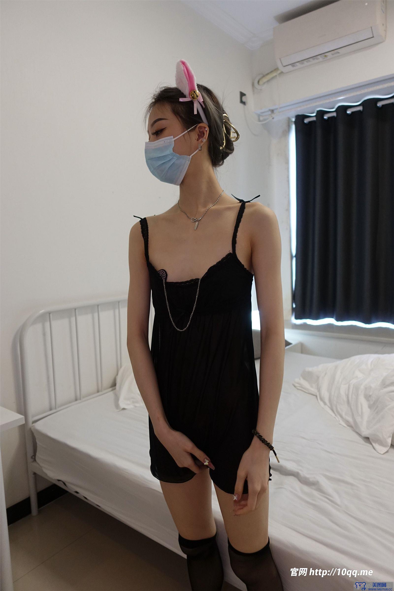 [ROSI美女图]口罩系列 2023.07.28 NO.2602