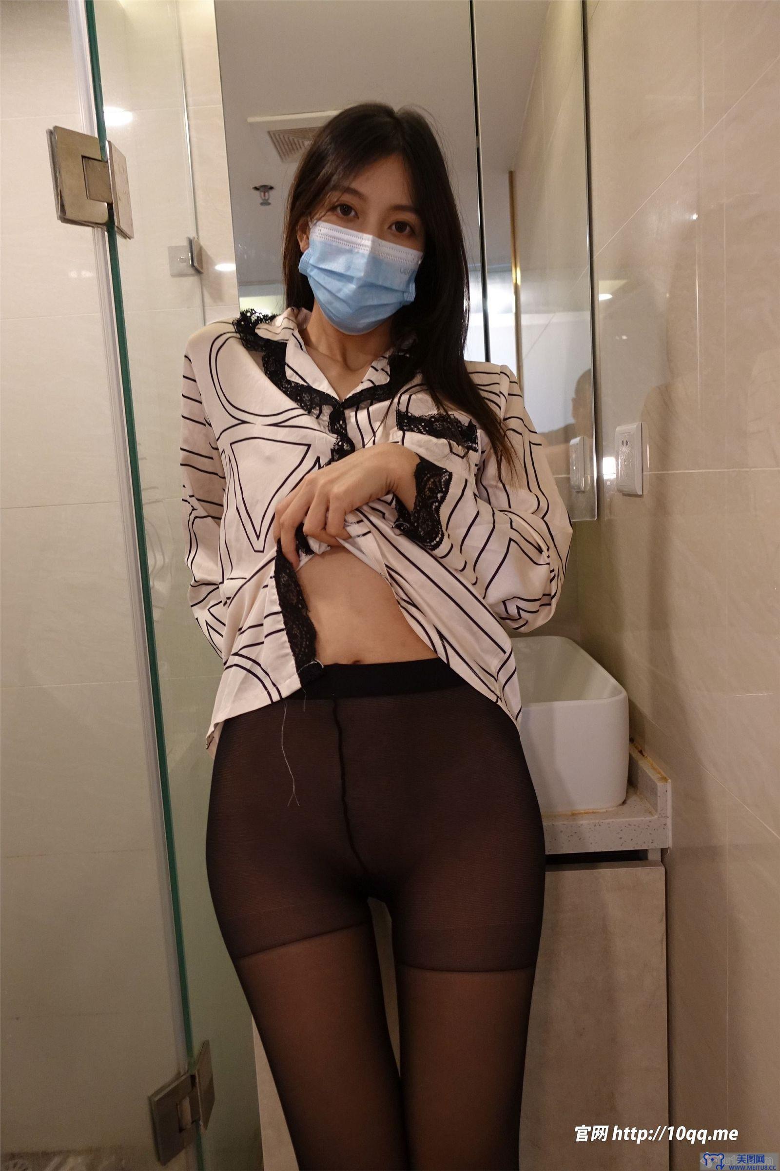 [ROSI美女图]口罩系列 2023.07.15 NO.2589