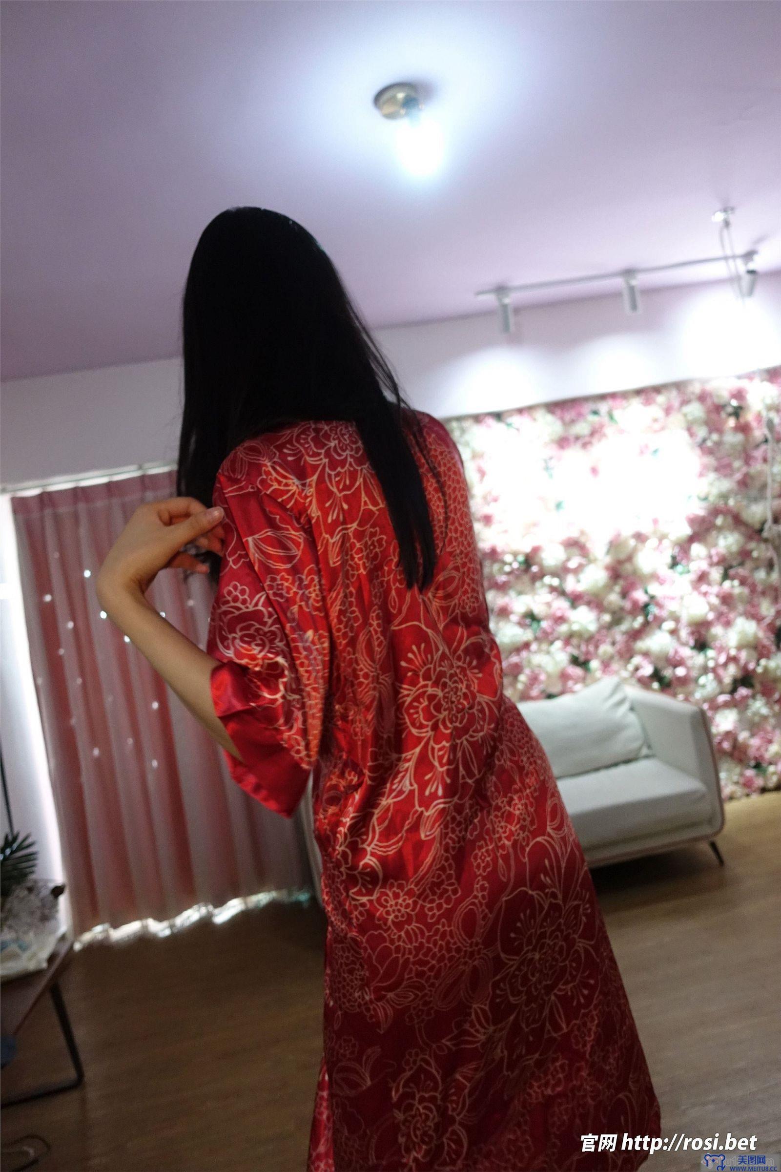 [ROSI美女图]2024.07.28 NO.4619