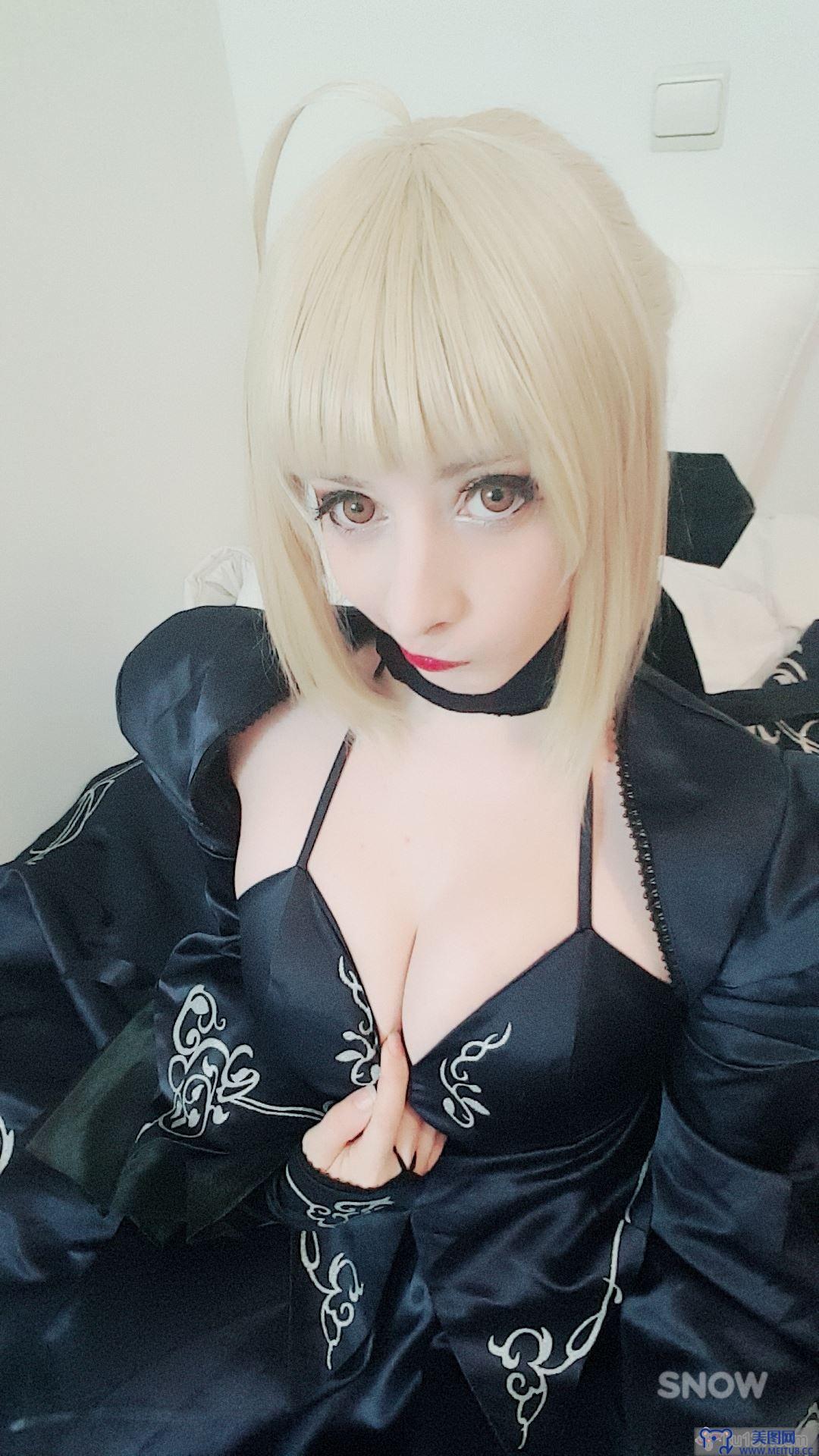 Mikomi Hokina - Saber Alter (Fate Grand Order)