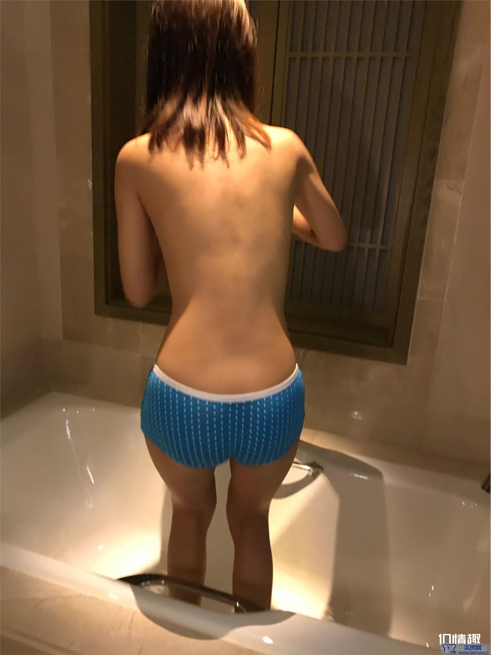 [ROSI美女图]口罩系列 2018.01.30 NO.597