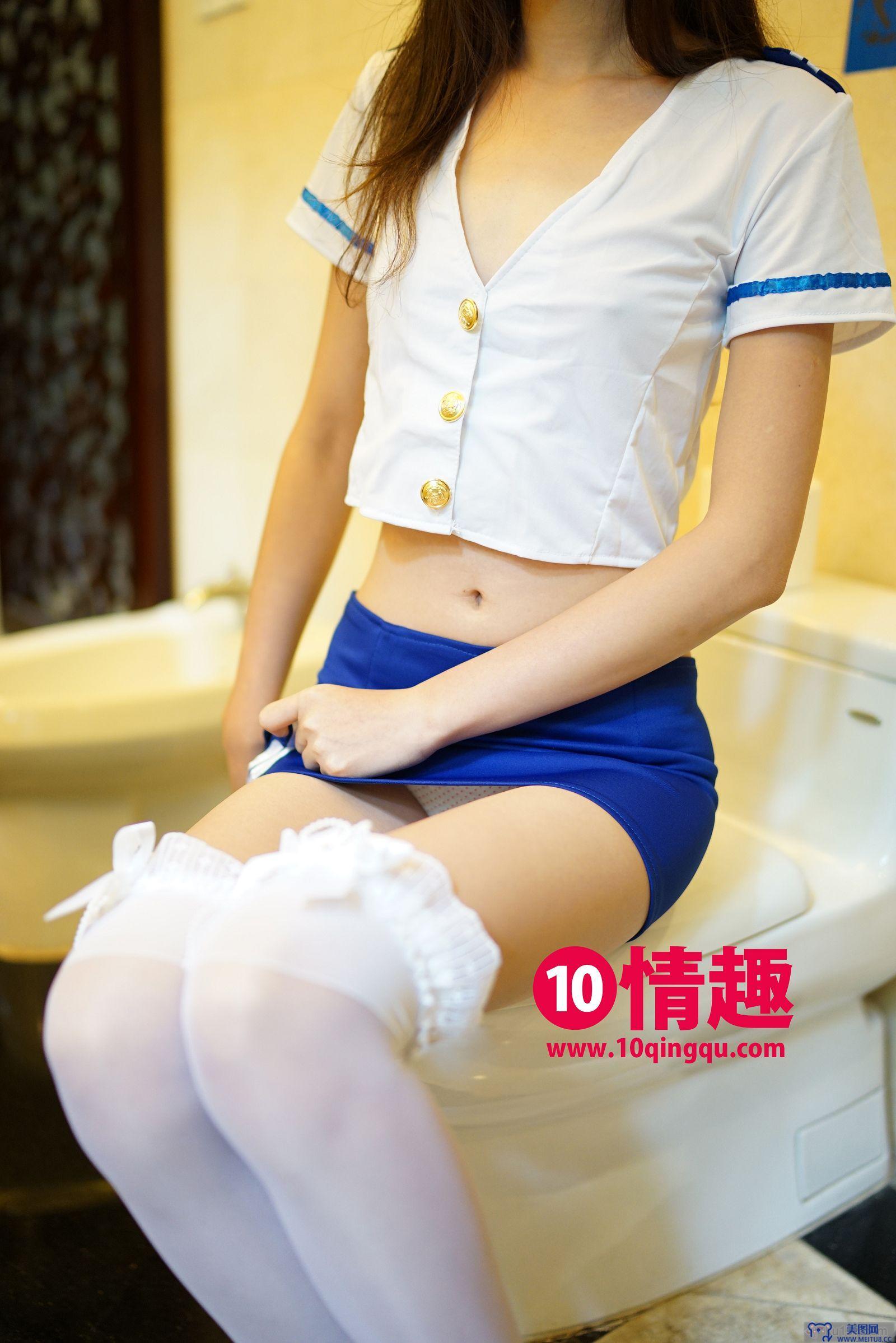 [ROSI美女图]2015.05.27 10情趣系列010 空姐制服套